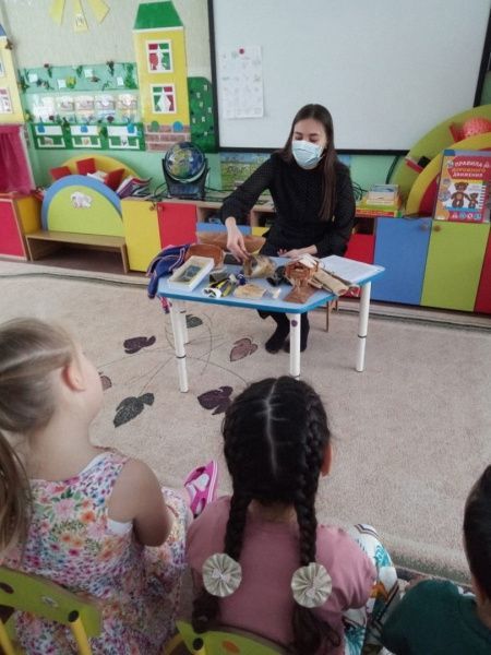 Тематическое занятие "Забавы северного детства"