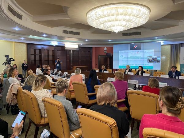 Сотрудники принимают участие в XIII Международном IT-Форуме с участием стран БРИКС и ШОС - в главном IT-мероприятии Югры