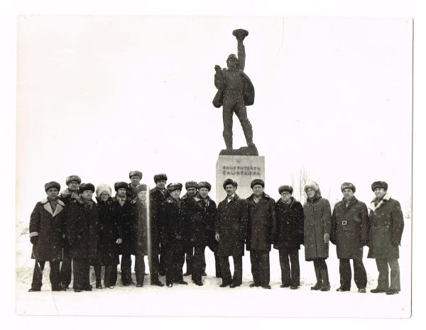 Рубрика: Мегионские очерки о сибирской нефти (+translation) (от 10.05.2023)