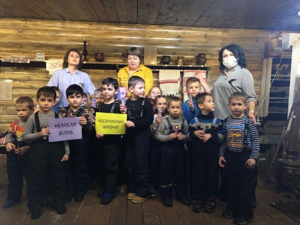 Акция #ЯЛЮБЛЮЖИЗНЬ #БЕЗОПАСНЫЙИНТЕРНЕТ