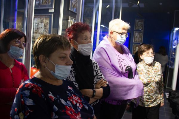 МАУ "Экоцентр" посетили гости из БУ "Мегионский комплексный центр социального обслуживания населения"