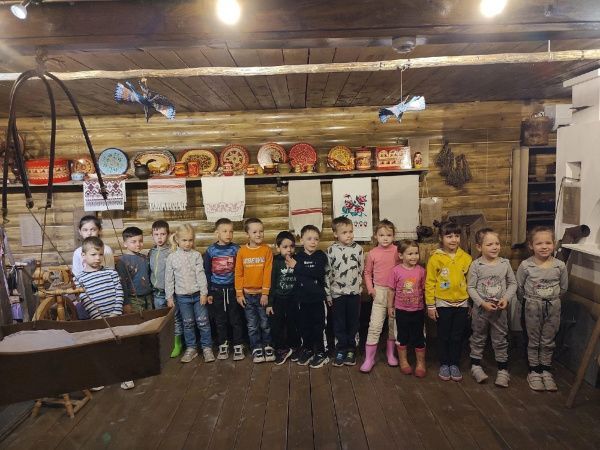 ЗНАКОМСТВО С РУССКОЙ ИЗБОЙ (от 30.06.2022)