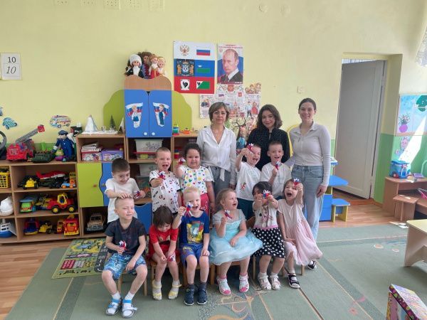 Брошь «Триколор» (от 22.06.2024)