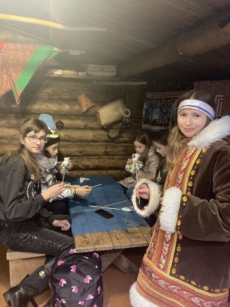 10 апреля МАУ "Экоцентр" принимал ребят из МАОУ "СОШ №9"